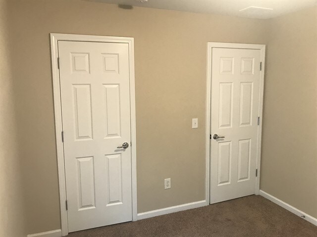 Building Photo - 811 Greenwood Crossing