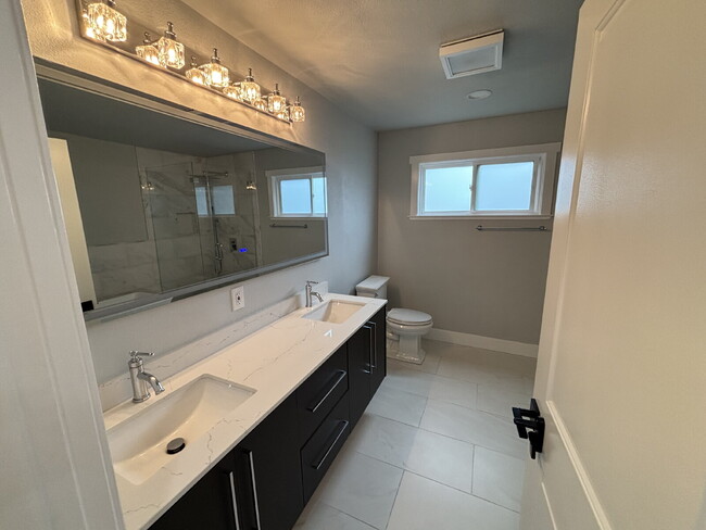 Building Photo - "Beautifully Remodeled 4-Bed Walnut Creek ...
