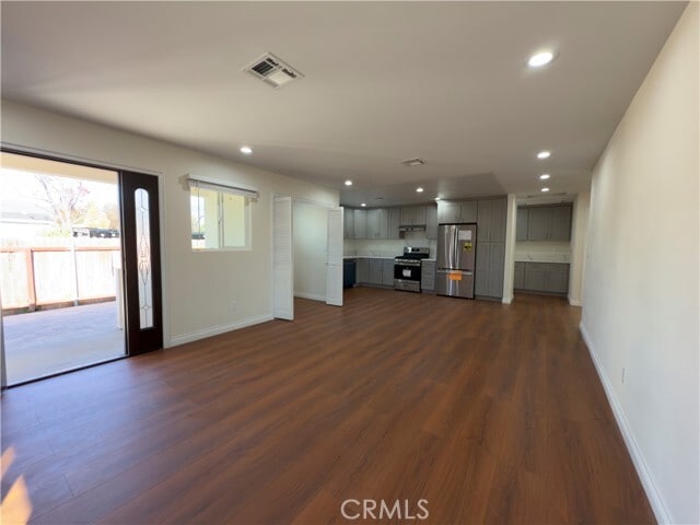 Building Photo - 4010 Daines Dr