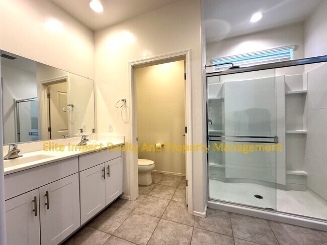 Building Photo - 7140 S Via Gaucho Viejo