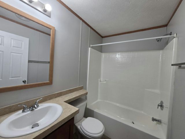 Building Photo - 727 Juliet Dr