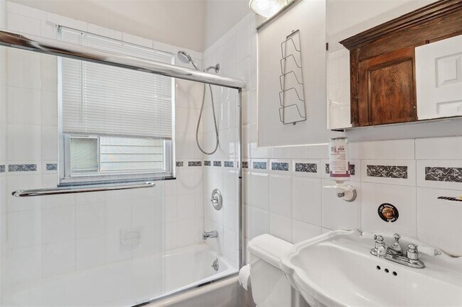 Building Photo - 240 Harrison Ave