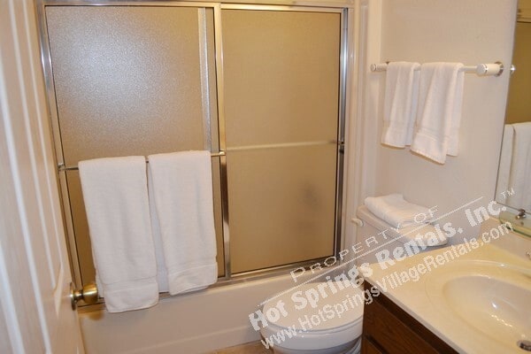 Building Photo - Isabella Golf Course  Home | Furnished