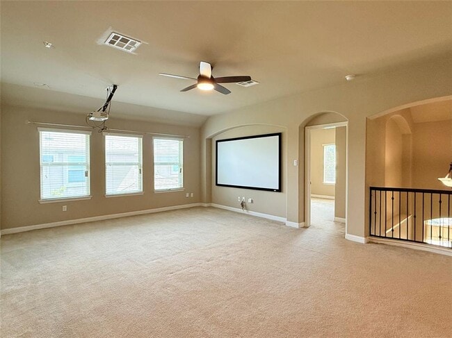 Building Photo - 404 Dry Gulch Bend