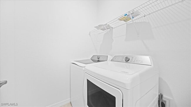 Building Photo - 14694 White Pearl Rd