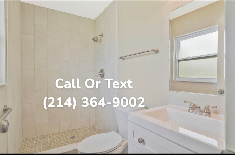 Building Photo - 2523 Laylas Wy