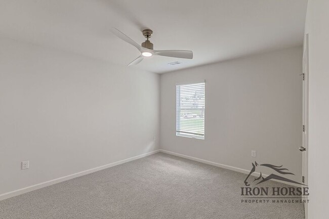 Building Photo - 835 Baker View Ln