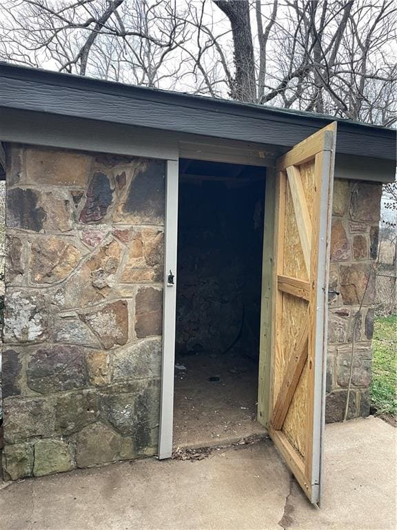 Building Photo - 4600 E Huntsville Rd