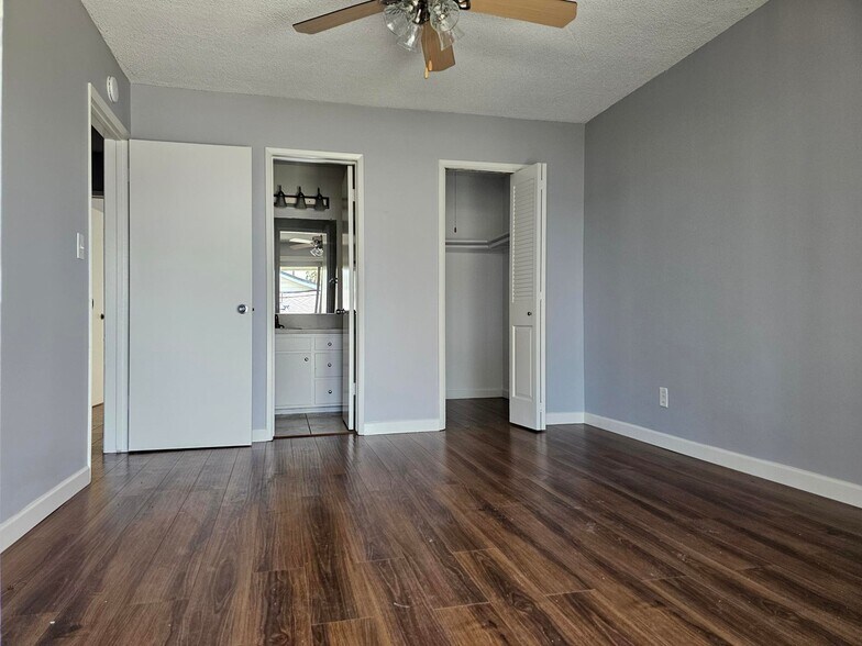 Building Photo - 20810 Amie Ave