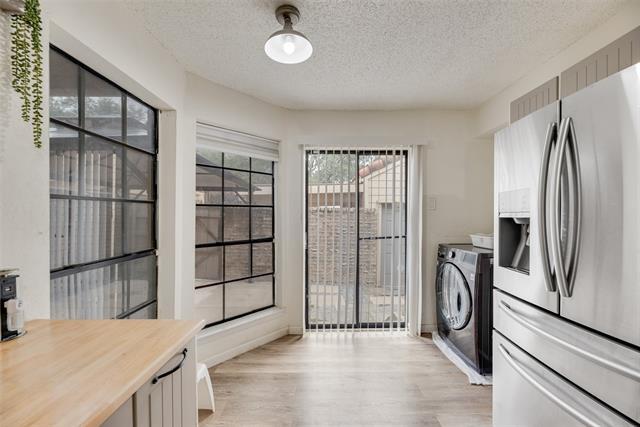 Building Photo - 2502 Tierra Dr
