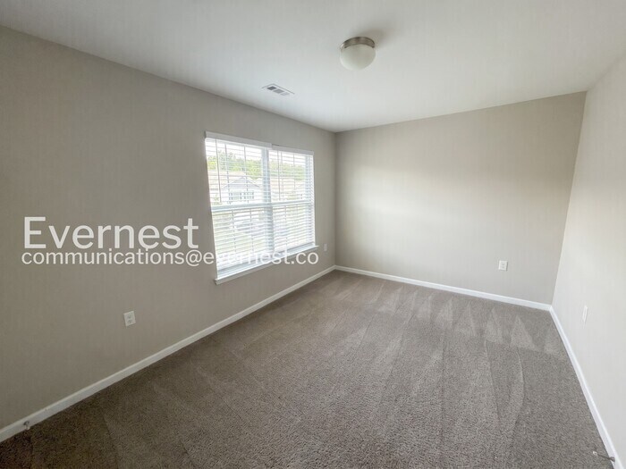 Building Photo - 4281 Long Arrow Dr