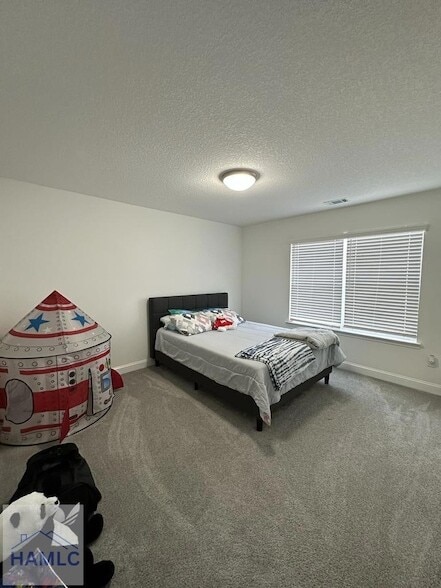 Building Photo - 673 Fairview Cir