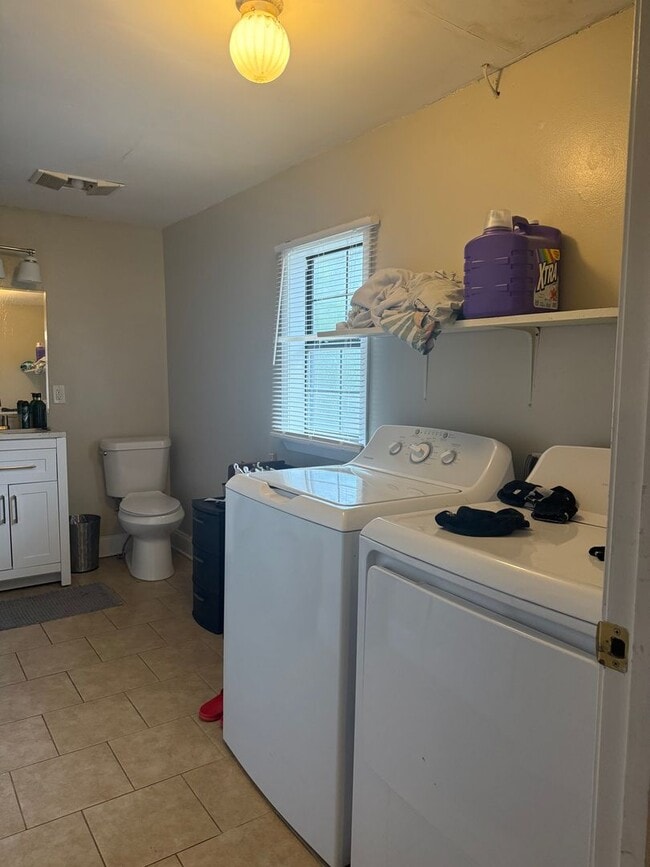 Building Photo - 497a Co Rd 101