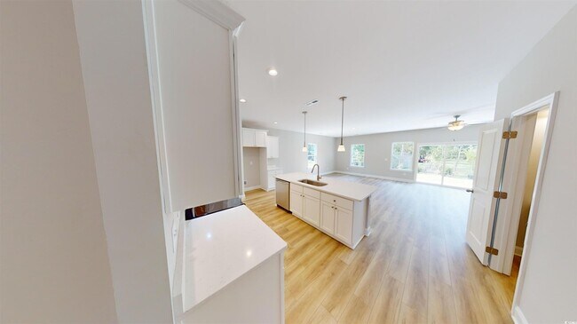 Building Photo - 1016 Moen Lp