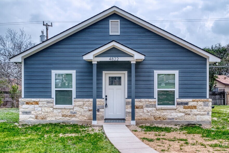Primary Photo - 4822 Ayrshire Dr