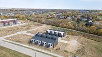 Building Photo - Echo View Townhomes