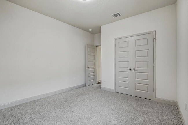 Building Photo - 18012 Stefano Dr