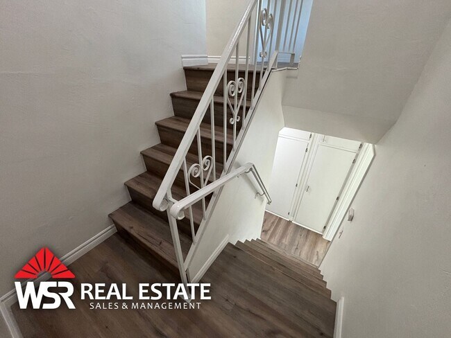 Building Photo - 3621-3621 Wilbur St