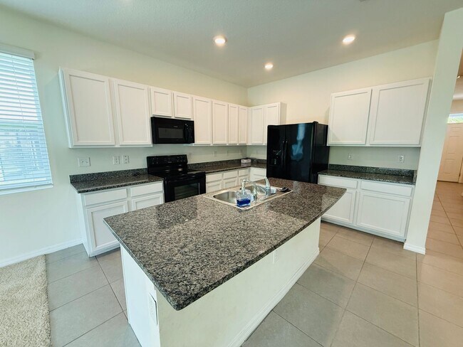 Building Photo - 2856 Suncoast Blend Dr
