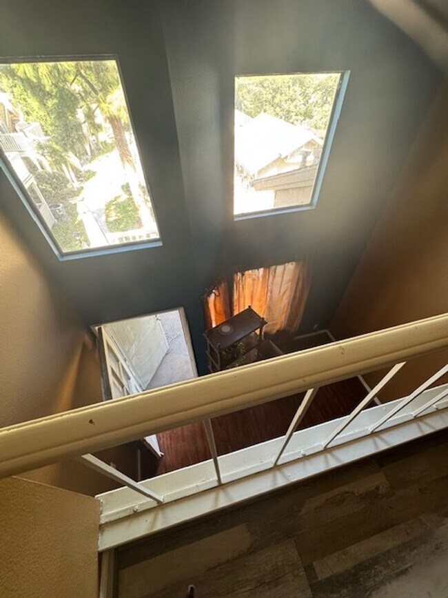 Building Photo - 12572 Fieldstone Ln