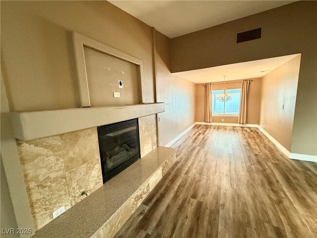 Building Photo - 6236 W Elmira Dr