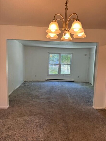 New carpeting - 27 Hanover Dr