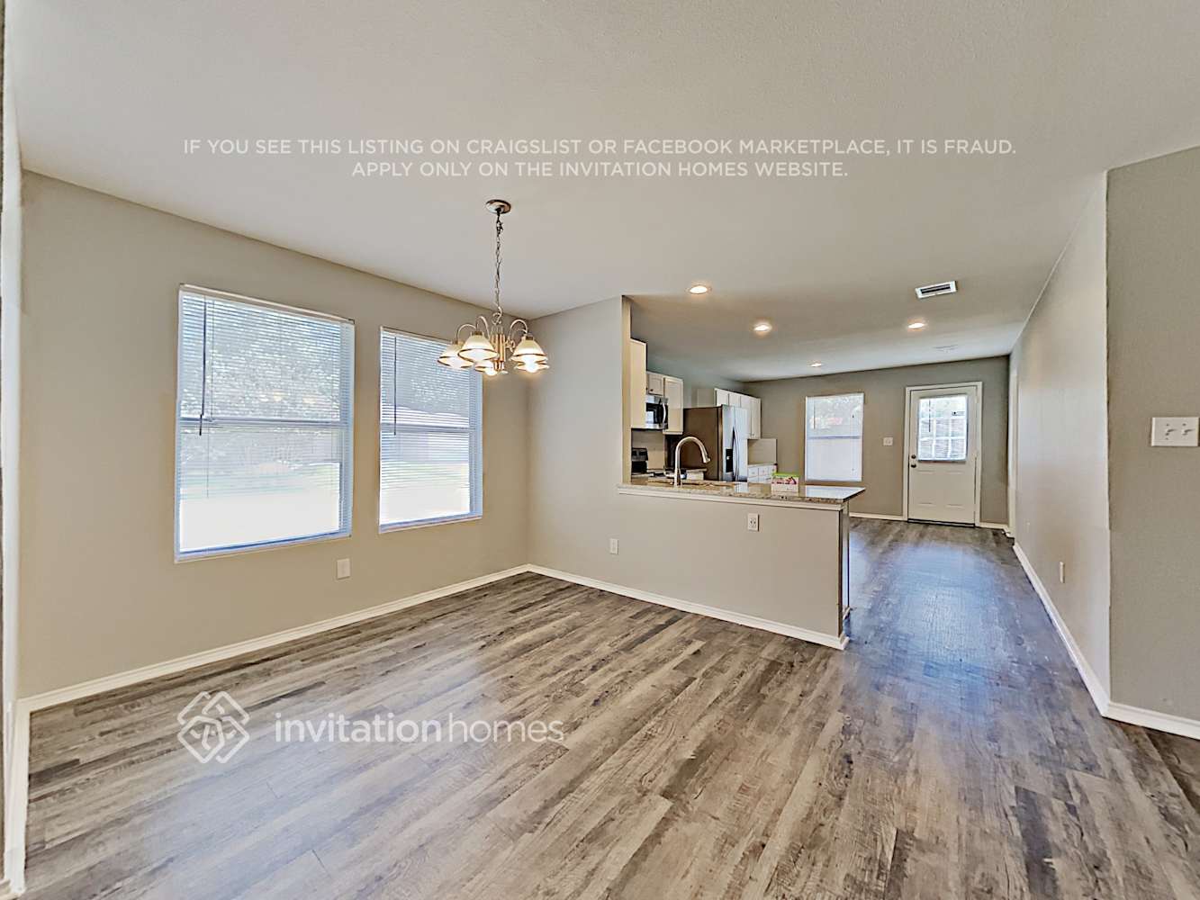 Building Photo - 4401 Courtside Dr