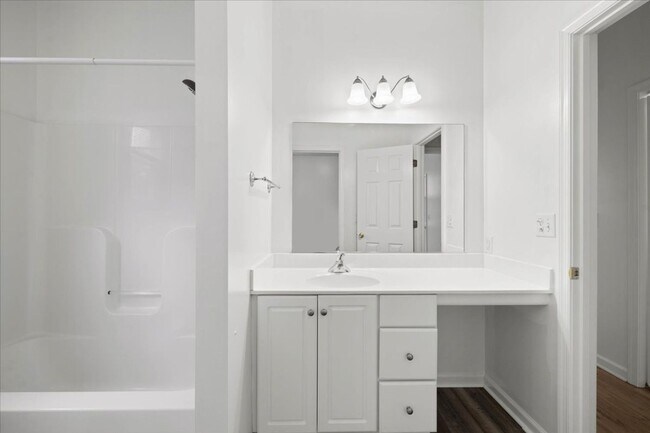 Building Photo - 50% Off First Month! Spacious 3BR Townhome...