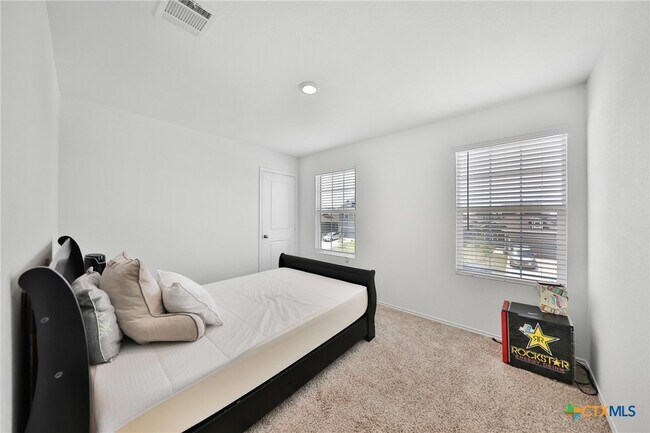 Building Photo - 378 Geode Glen