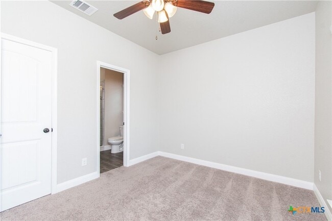 Building Photo - 7506 Hickman St
