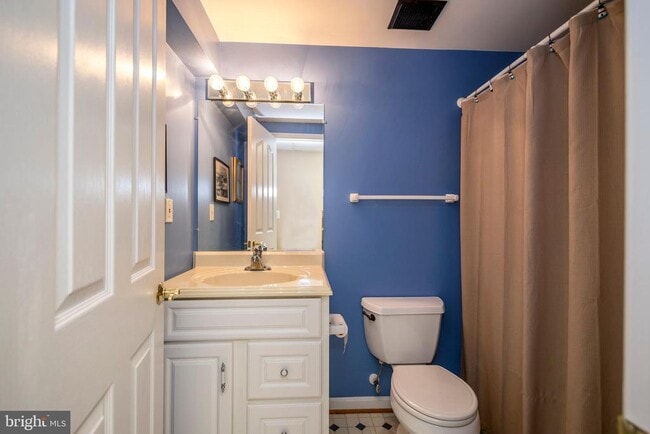 Building Photo - 740 Hickory Limb Cir