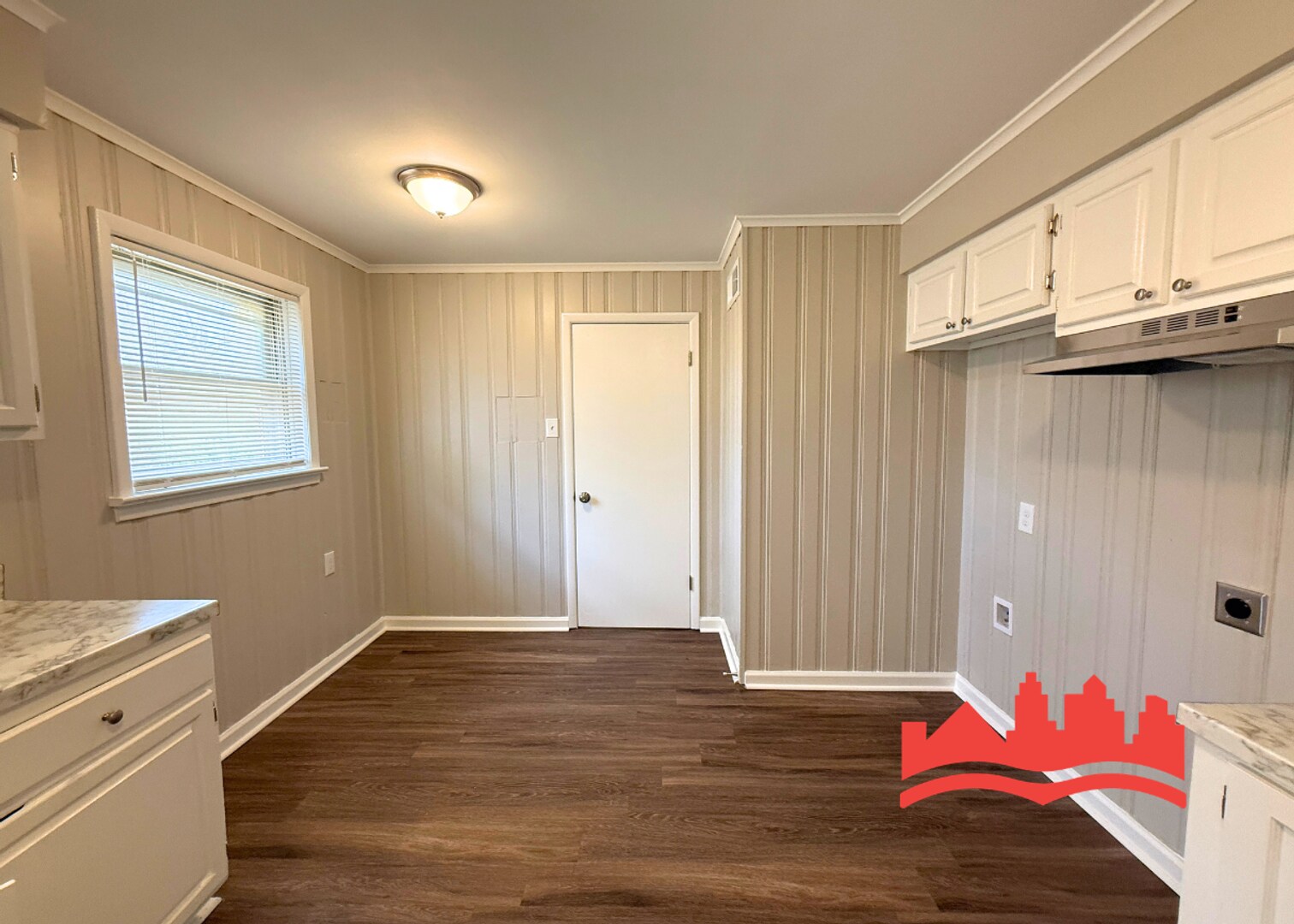 Building Photo - 142 Jeanne Dr