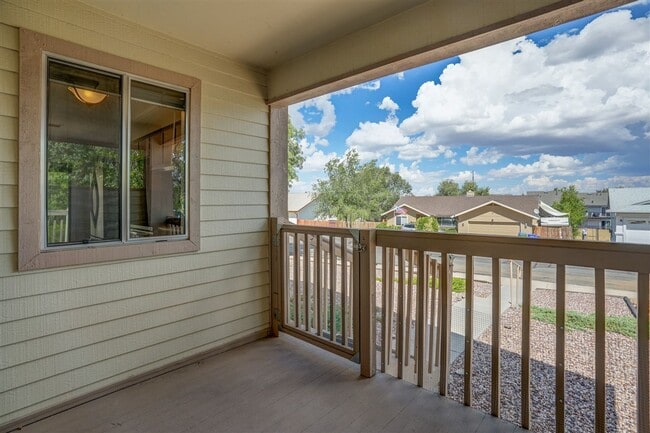 Building Photo - 2 bedroom, 2 bathroom condo for rent in Mo...
