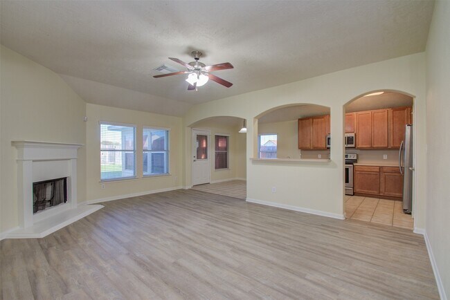 Building Photo - 14903 Lanai Dr