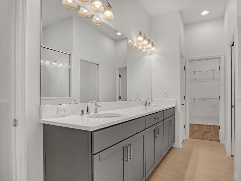 Building Photo - 7769 Allure Dr