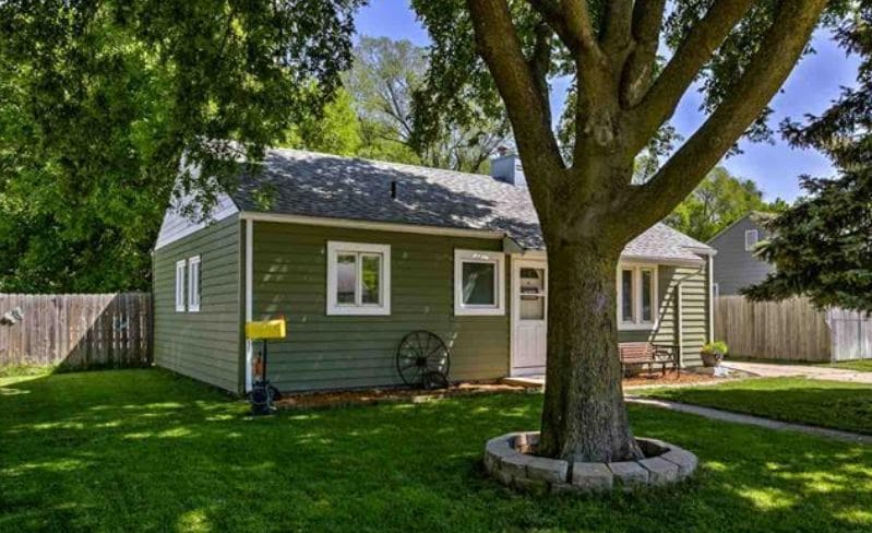 Building Photo - 1984 Pine St