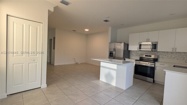 Building Photo - 16286 SW 292nd St