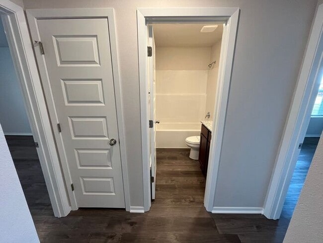 Building Photo - Now Leasing: Spacious 4-Bedroom, 2-Bath Home in Pea Ridge — Secure Your New Home Today!