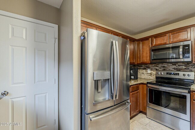 Building Photo - 11354 W Austin Thomas Dr