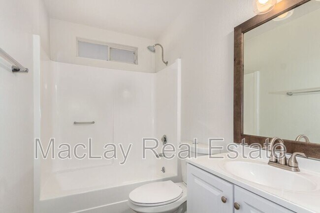 Building Photo - 4902 W Joyce Cir