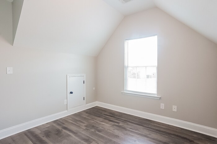 Building Photo - 226 High Meadows Cir