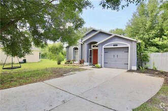 Building Photo - 10005 Cypress Meadows Ln