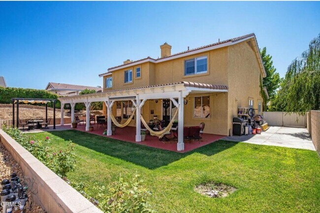 Building Photo - 40454 La Quinta Ct