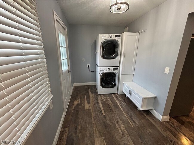 Building Photo - 4200 Whitman Ave