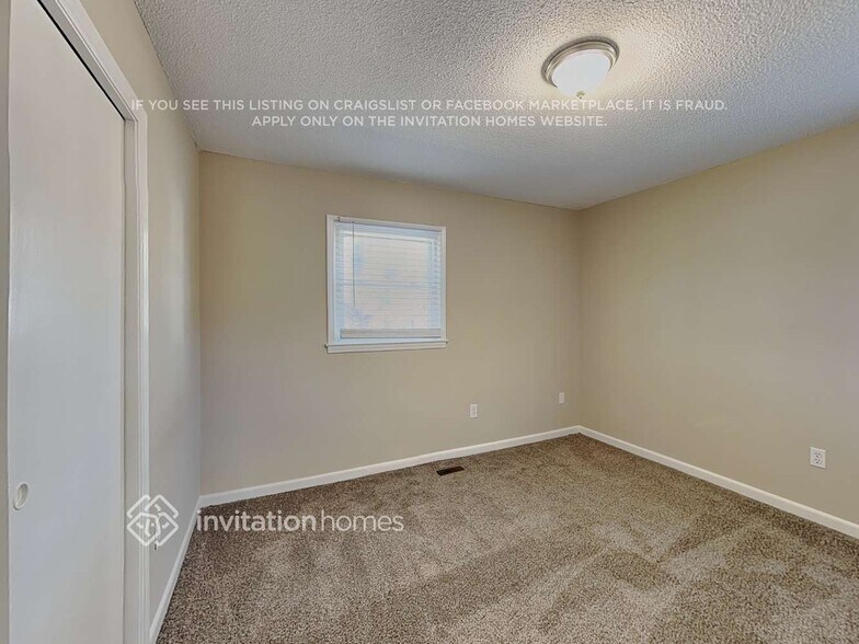 Building Photo - 90 Hillcrest Ave SE