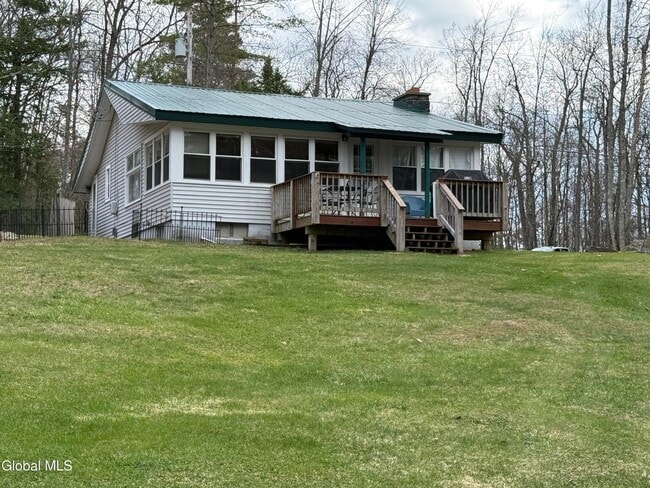 Building Photo - 3320 Travis Point Way