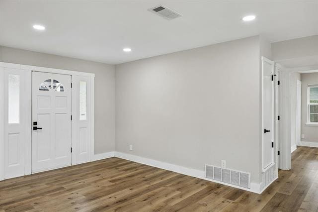 Building Photo - 8635 Strathmore Dr
