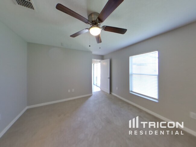 Building Photo - 10029 RoseMary Leaf Ln