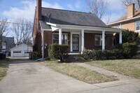 Building Photo - 412 Pyke Rd