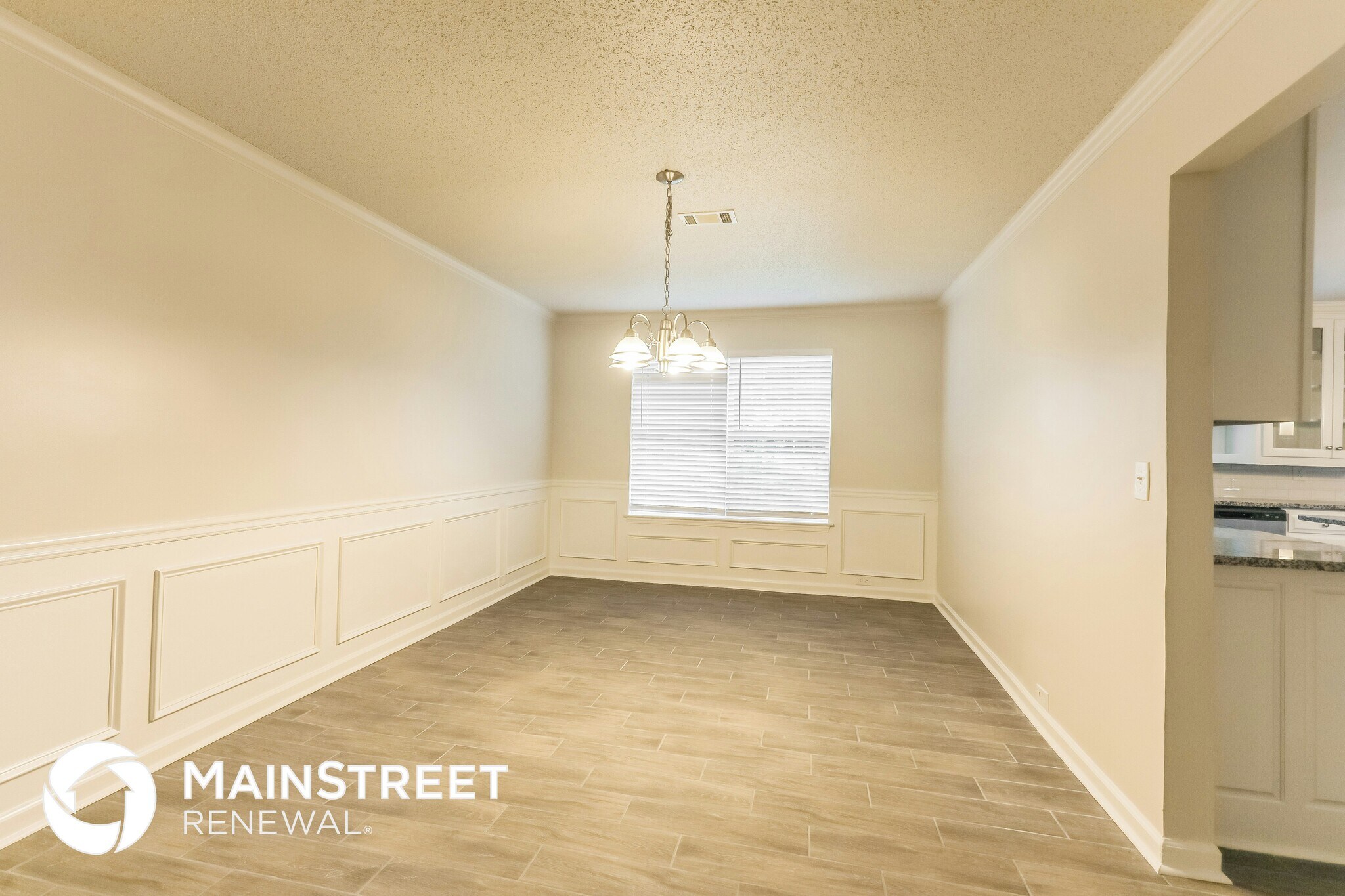 Building Photo - 1562 Gunstock Ct